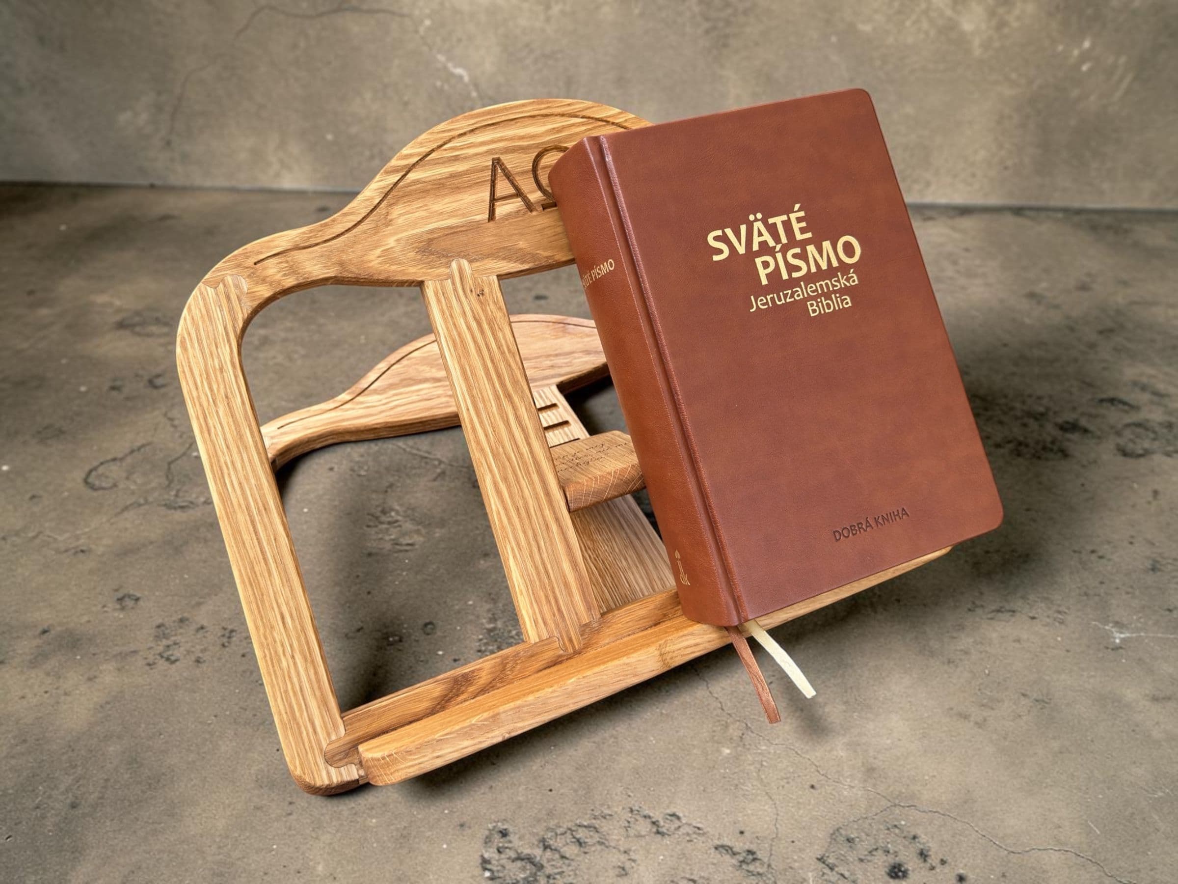 Stojan na Bibliu